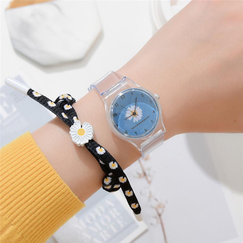 Fashion The Daisy Watches Han Edition Ins Wind Trill Web Celebrity  Girlfriends With Money Magnet Net Belt Lady Watch - Quartz Wristwatches -  AliExpress