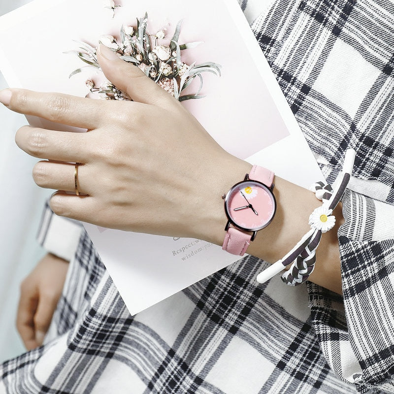 Analog Girl's Watch Daisy Dial